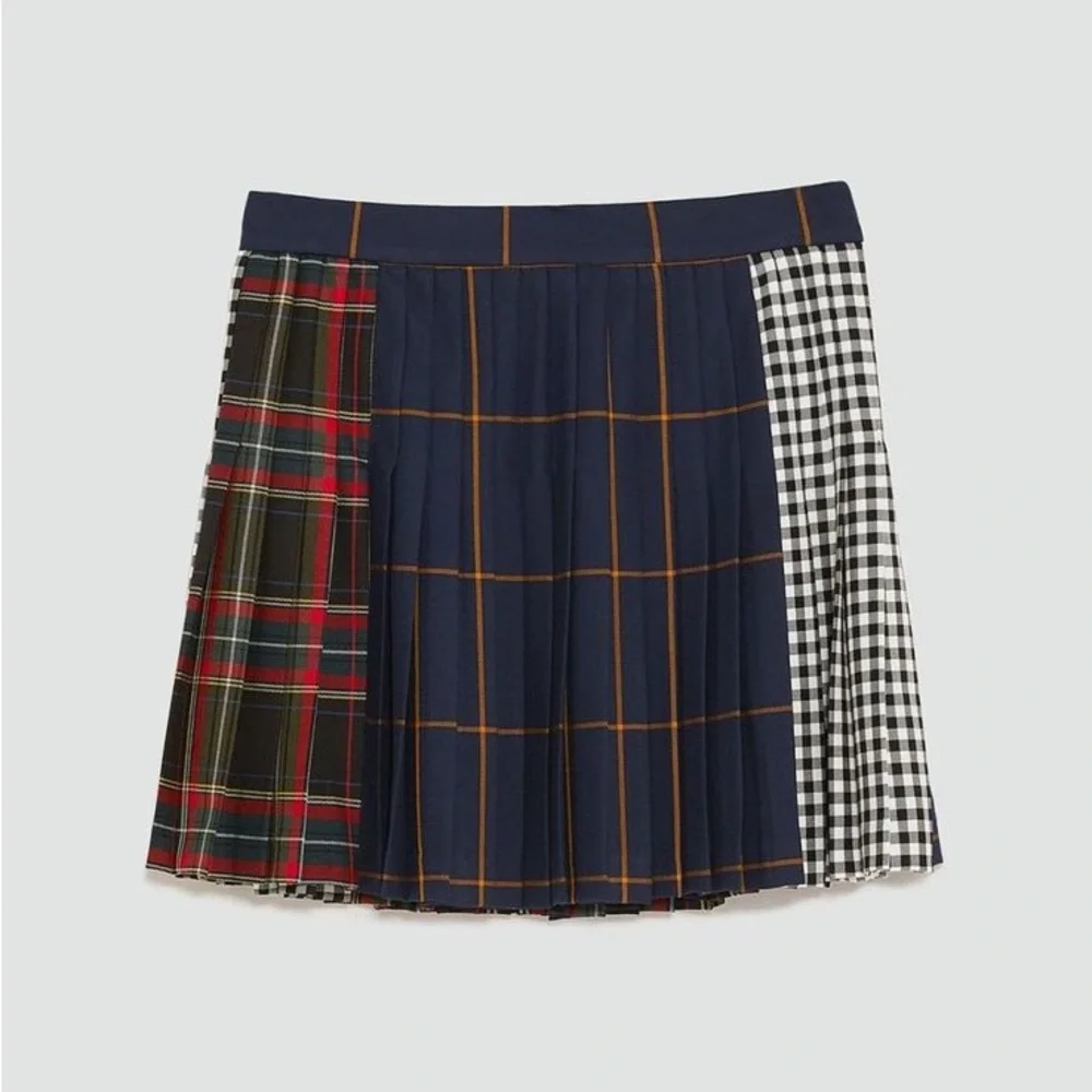 Zara Patchwork Tartan Plaid Mini Skirt - Picture 3 of 8
